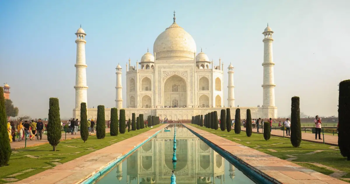 Delhi to Agra